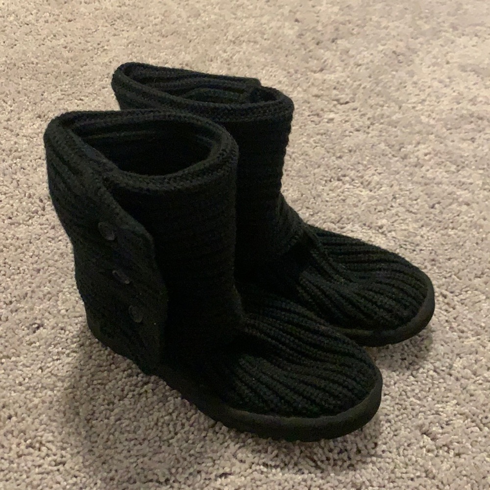 UGG KNIT BOOTS